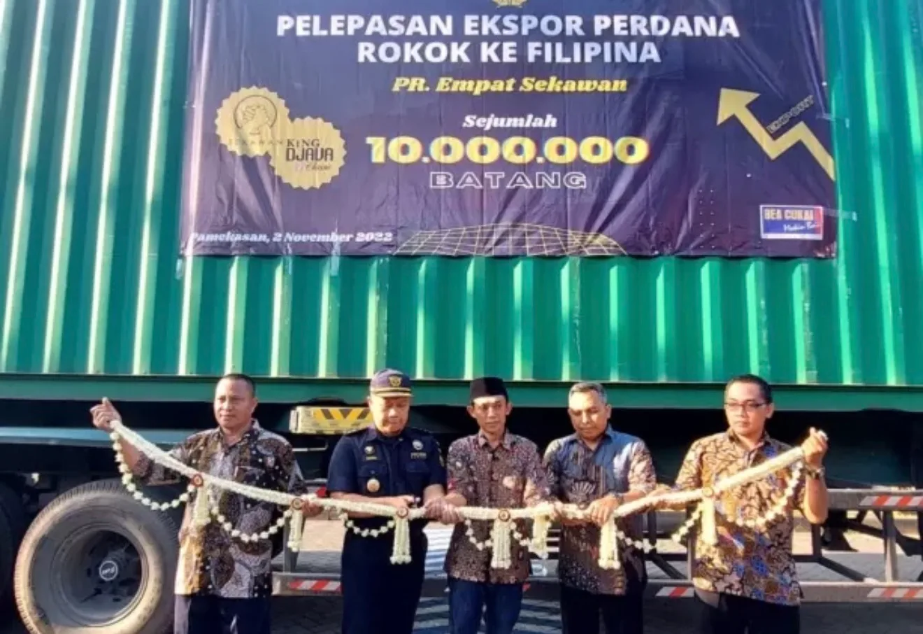 Rokok Lokal Madura Go Internasional, PR Empat Sekawan Ekspor 10 Juta Batang Rokok ke Filipina